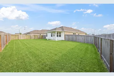603 Walnut Branch Drive, Baytown, TX 77523 - Photo 29