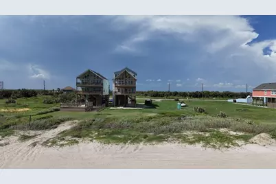 1216 Highway 87, Gilchrist, TX 77617 - Photo 5