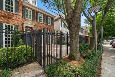 5136 Chevy Chase Drive, Houston, TX 77056 - Photo 1