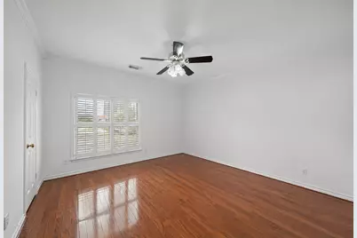 5136 Chevy Chase Drive, Houston, TX 77056 - Photo 17