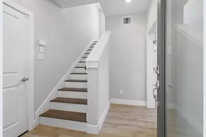 2403 Everett Street #A, Houston, TX 77009 - Photo 3