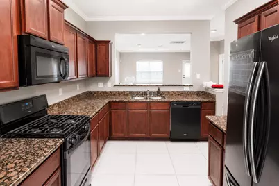 9427 Ruby Mist Drive, Rosharon, TX 77583 - Photo 5