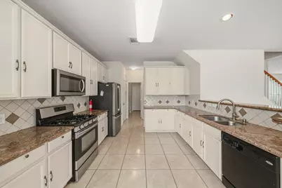 5511 Gable Meadows Drive, Sugar Land, TX 77479 - Photo 7