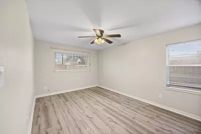 10319 Old Orchard Road, La Porte, TX 77571 - Photo 15