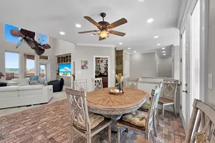425 Island Way, Port Arthur, TX 77640 - Photo 21
