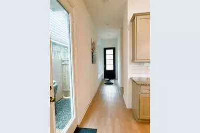4015 Champlain Way, Iowa Colony, TX 77583 - Photo 5