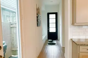 4015 Champlain Wy, Iowa Colony, TX 77583 - Photo 5