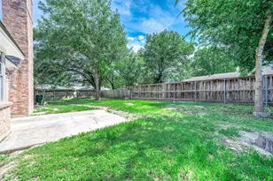 9014 Landwood Dr, Houston, TX 77040 - Photo 21