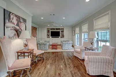 5442 Lincrest Lane, Houston, TX 77056 - Photo 9