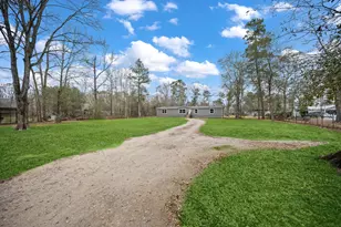 19205 Deer Glen Dr, Conroe, TX 77302 - Photo 3