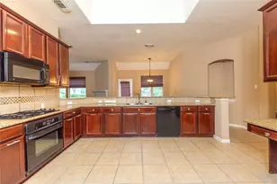 2201 Signal Hill Dr, Pearland, TX 77584 - Photo 25