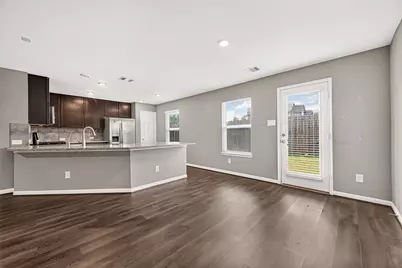 8932 Hollister Commons Lane, Houston, TX 77080 - Photo 9