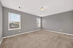 8932 Hollister Commons Ln, Houston, TX 77080 - Photo 31