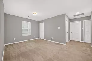8932 Hollister Commons Ln, Houston, TX 77080 - Photo 21