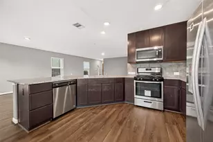 8932 Hollister Commons Ln, Houston, TX 77080 - Photo 13