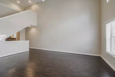 8632 Meadowcroft Drive, Houston, TX 77063 - Photo 27