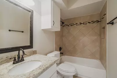 8632 Meadowcroft Drive, Houston, TX 77063 - Photo 7