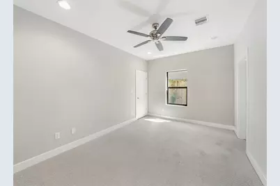 1607 Milby Street #B, Houston, TX 77003 - Photo 11