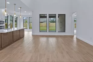 12731 Copperbush Dr, Conroe, TX 77302 - Photo 9