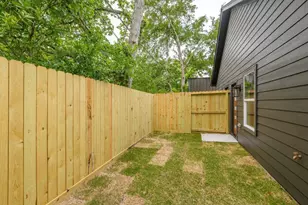 5921 Mountwood St, Houston, TX 77091 - Photo 19