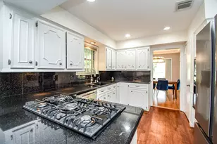 7635 Braesdale Ln, Houston, TX 77071 - Photo 13