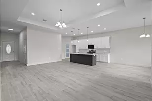 1903 N 19th St, Nederland, TX 77627 - Photo 5