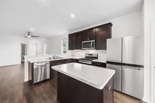 14526 Rustic Birch Dr, Conroe, TX 77302 - Photo 3