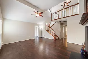 10913 Idlewood Ct, La Porte, TX 77571 - Photo 3