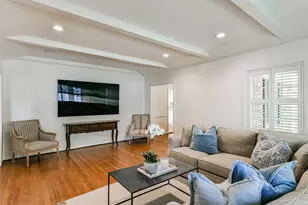 7819 Fairdale Ln, Houston, TX 77063 - Photo 19