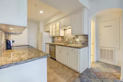 401 Lakeside Lane #106, Houston, TX 77058 - Photo 19