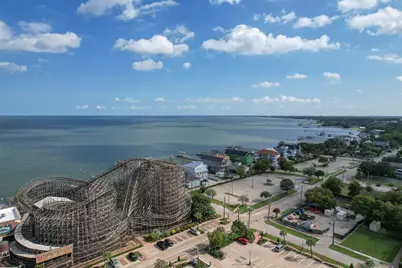 175 W 6th Street #A, Kemah, TX 77565 - Photo 41