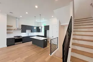 326 Eastwood St, Houston, TX 77011 - Photo 3