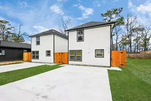 8213 Richland Dr, Houston, TX 77028 - Photo 3