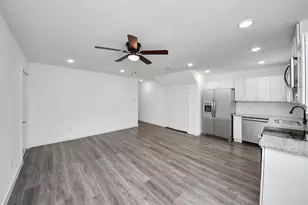 8213 Richland Dr, Houston, TX 77028 - Photo 11