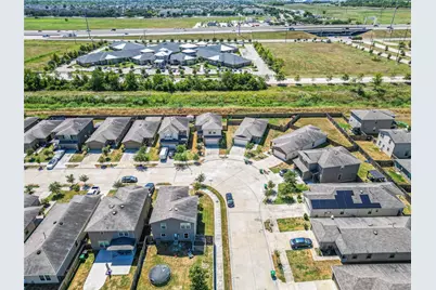 12306 Skyview Amber Court, Houston, TX 77047 - Photo 19