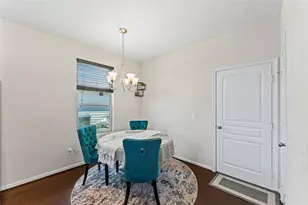 12306 Skyview Amber Ct, Houston, TX 77047 - Photo 5