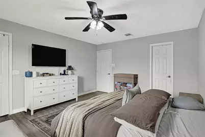 6930 Kearney Drive, Richmond, TX 77469 - Photo 9