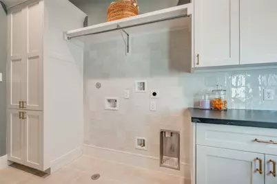 735 E 8th 1/2 Street, Houston, TX 77007 - Photo 29
