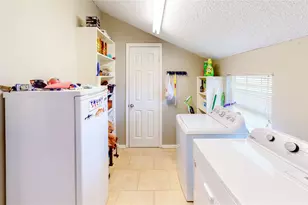 751 County Rd 703, West Columbia, TX 77486 - Photo 15