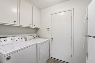 2513 Country Club Blvd, Sugar Land, TX 77478 - Photo 11