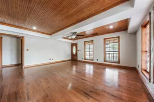 33349 Interstate 10, Anahuac, TX 77514 - Photo 9