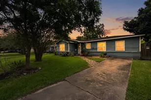 206 Cedar Dr, Hitchcock, TX 77563 - Photo 27