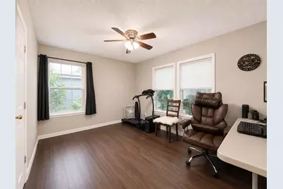 206 Cedar Drive, Hitchcock, TX 77563 - Photo 11