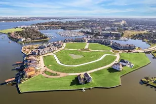 2453 Beacon Cir, League City, TX 77573 - Photo 1