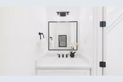 2413 Harrington Street, Houston, TX 77026 - Photo 31