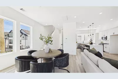 2413 Harrington Street, Houston, TX 77026 - Photo 37