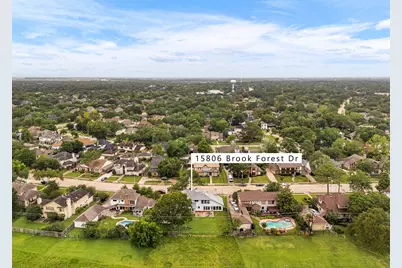 15806 Brook Forest Drive, Houston, TX 77059 - Photo 31