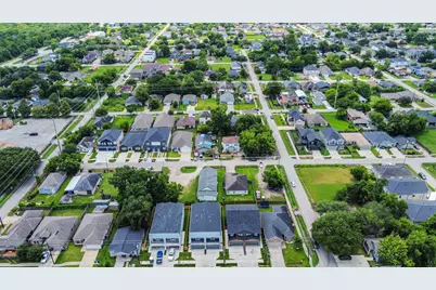 8312 Comal Street, Houston, TX 77051 - Photo 17