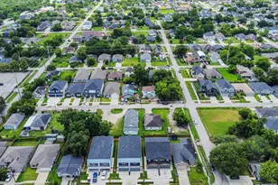 8312 Comal St, Houston, TX 77051 - Photo 17