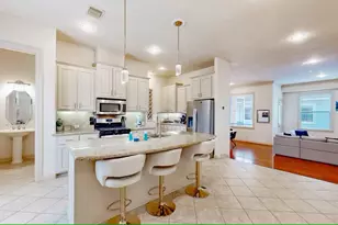 404 W 16th St, Houston, TX 77008 - Photo 17